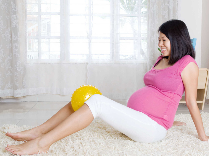 Tập thể dục nhẹ nhàng, phù hợp với thể trạng thai kỳ của từng mẹ