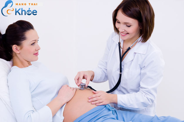 Hãy đến gặp bác sỹ nếu mẹ xuất hiện những dấu hiệu bất thường khi mang thai tuần 39